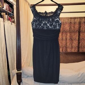 Jessica Howard Black and White Lace Midi Dress